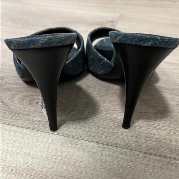 Saint Laurent Blue High Heel Heels